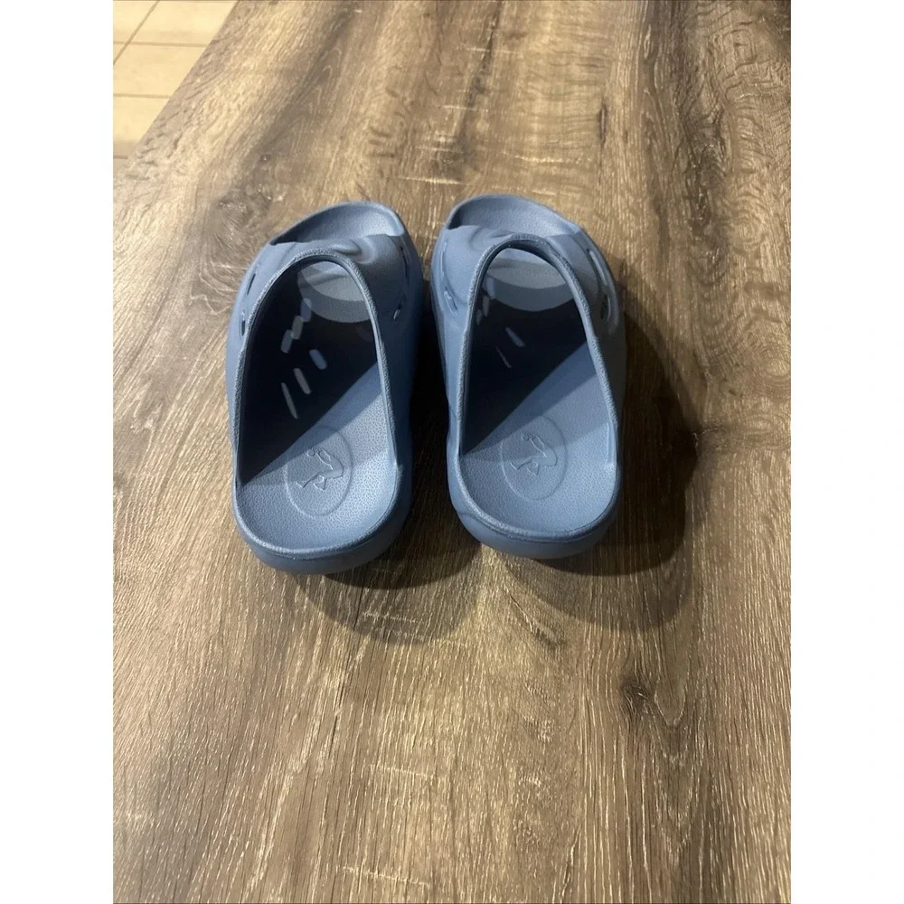 Men's Lightweight Slip-On Sandal - Blue